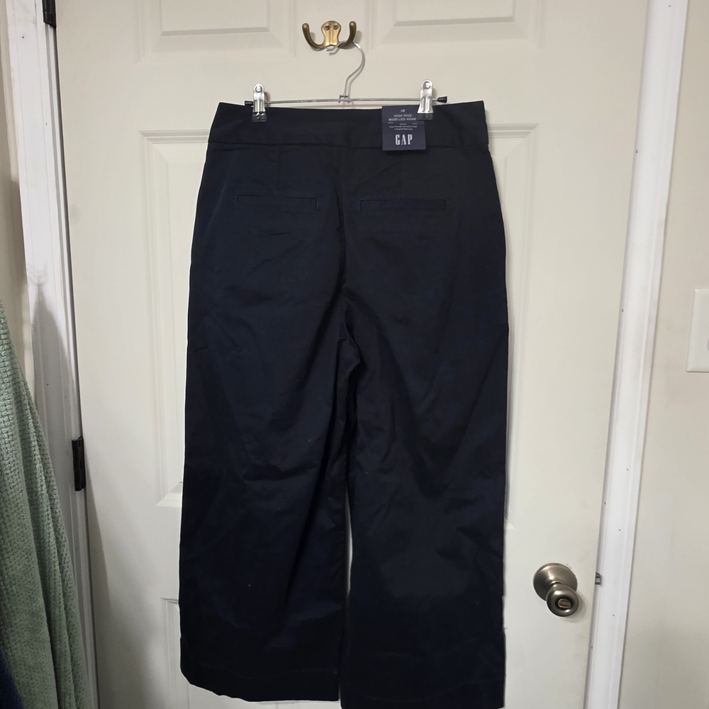 GAP Black Wide-Leg Pants - Picture 3 of 4